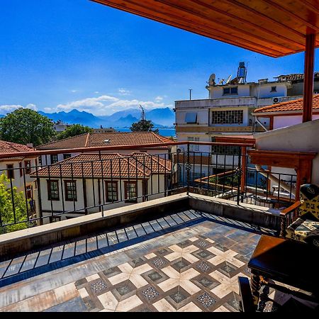 Woo Town Suites Antalia Esterno foto