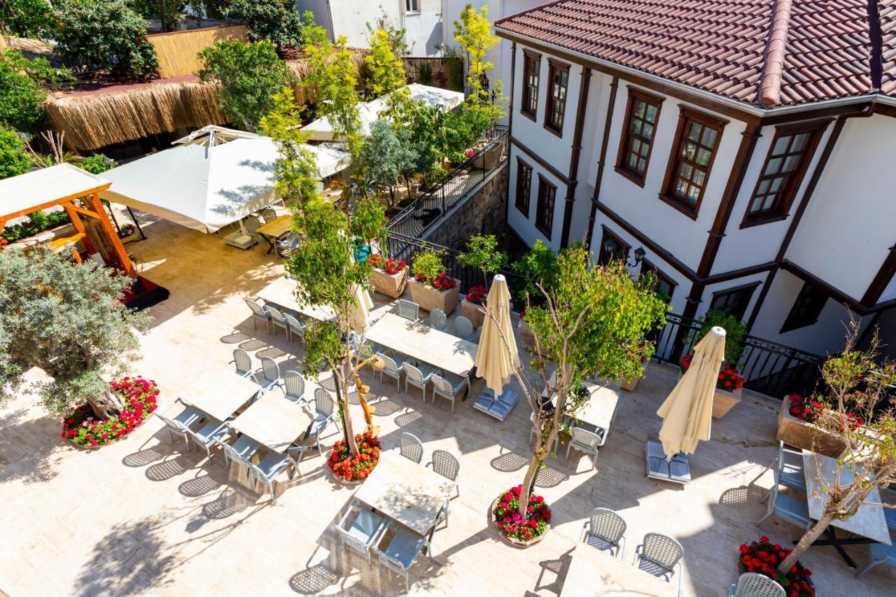 Woo Town Suites Antalia Esterno foto