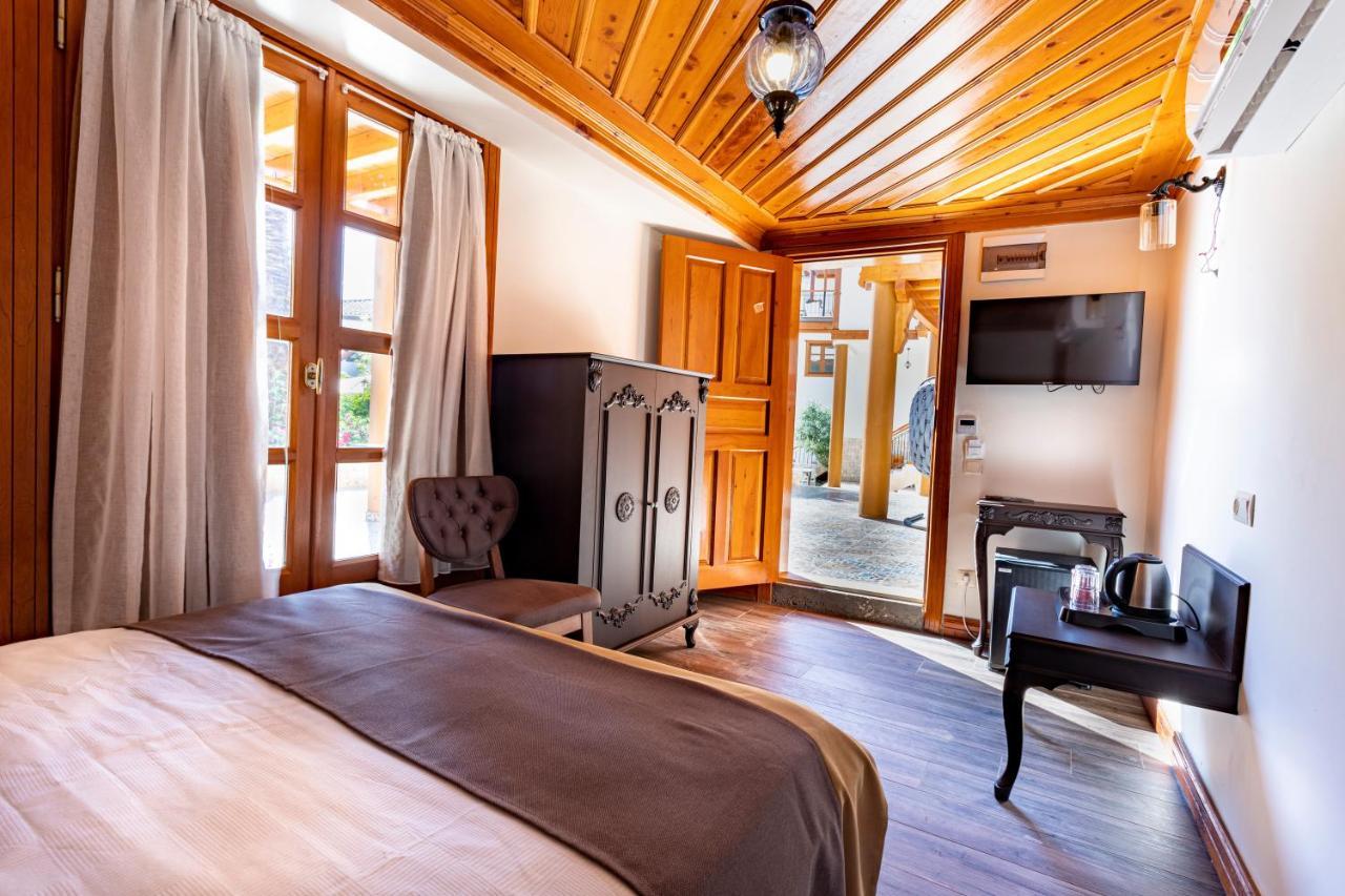 Woo Town Suites Antalia Esterno foto