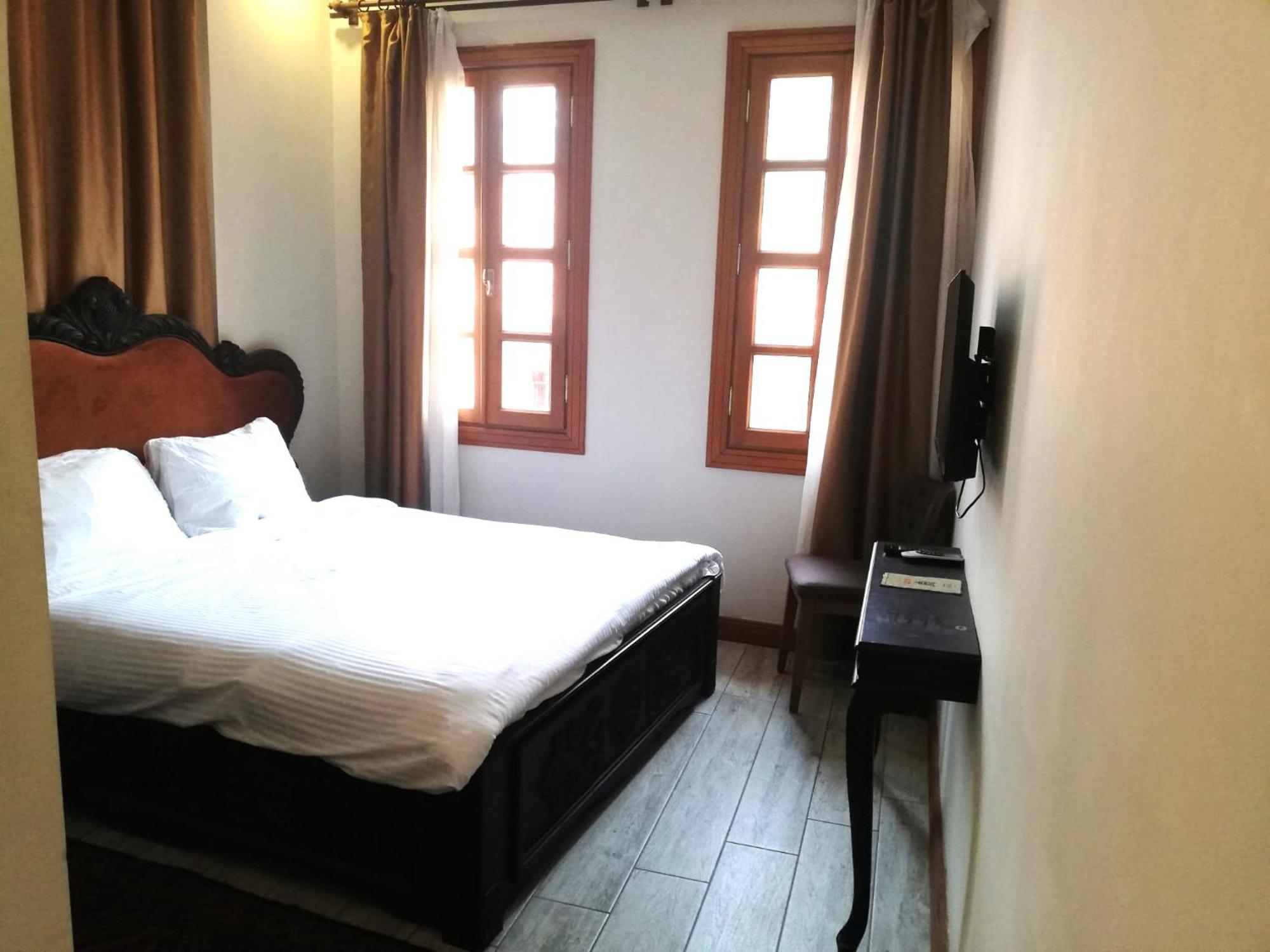 Woo Town Suites Antalia Esterno foto